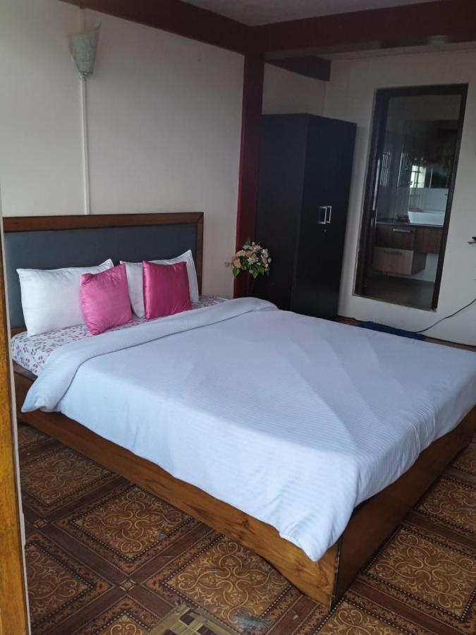 Abode Me Me Ai Haven Hotell Cherrapunji Exteriör bild