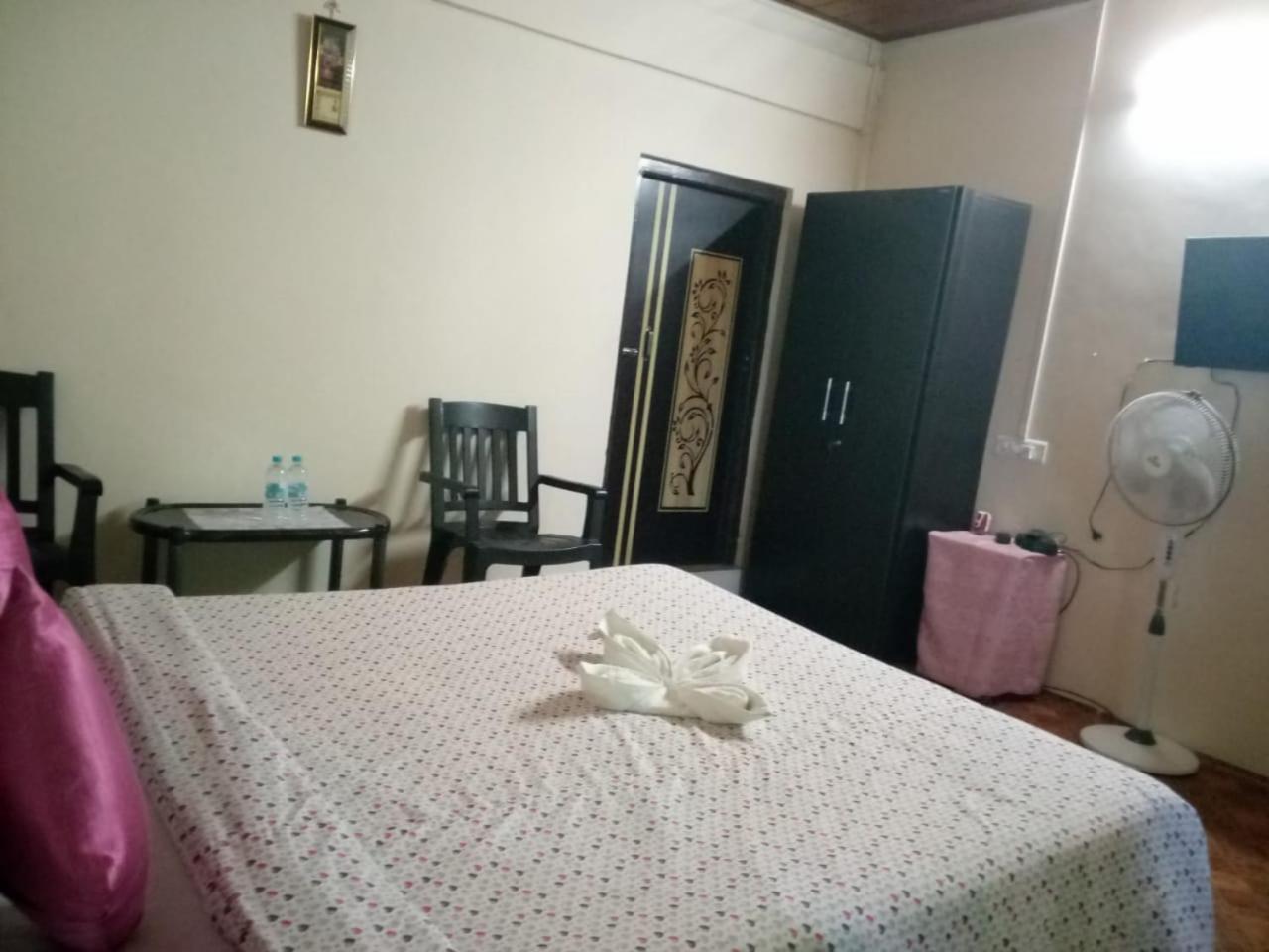 Abode Me Me Ai Haven Hotell Cherrapunji Exteriör bild