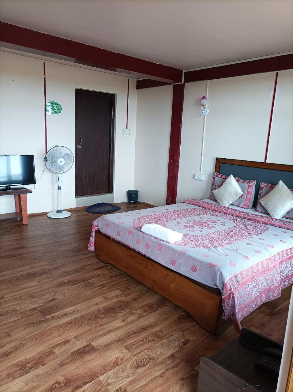 Abode Me Me Ai Haven Hotell Cherrapunji Exteriör bild