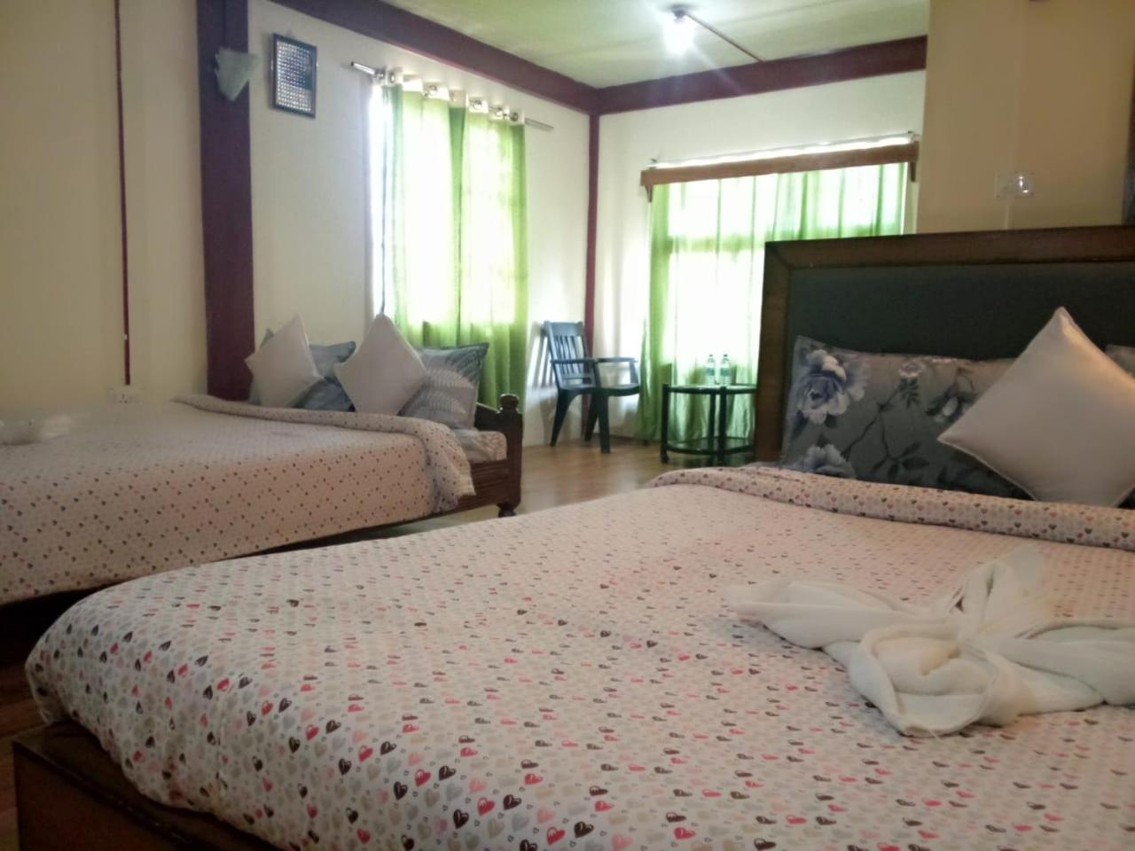 Abode Me Me Ai Haven Hotell Cherrapunji Exteriör bild